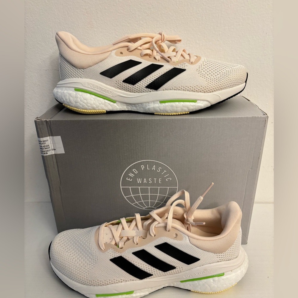 Adidas Solar Glide! Size 9.5W! Ships next day!